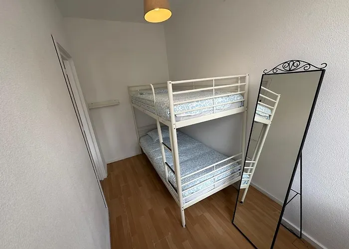 Good Vibrations -downtown