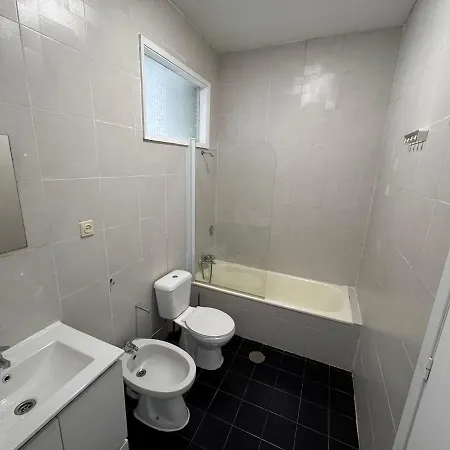 Good Vibrations -downtown