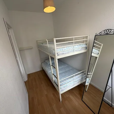 Good Vibrations -downtown