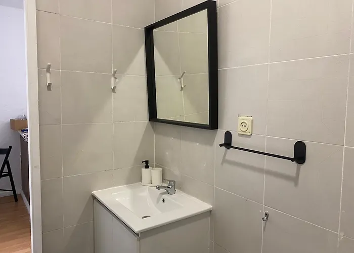 Good Vibrations -downtown *